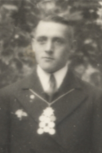 1934 Heinrich Schneider